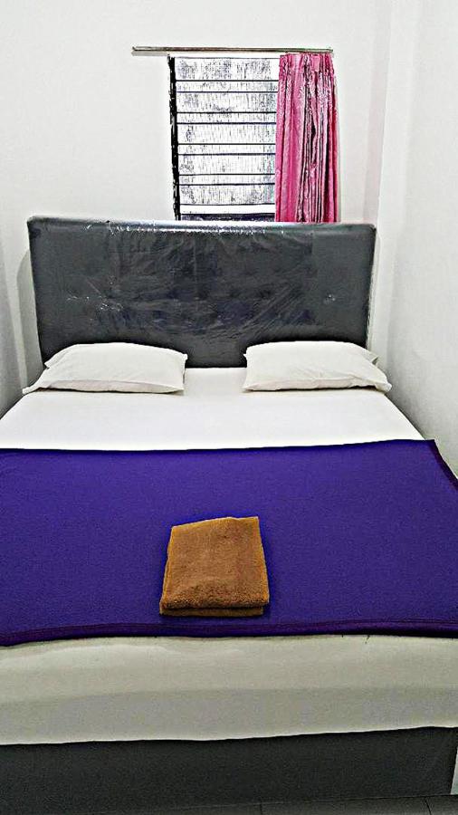 Mitra Hotel Джокьякарта Экстерьер фото